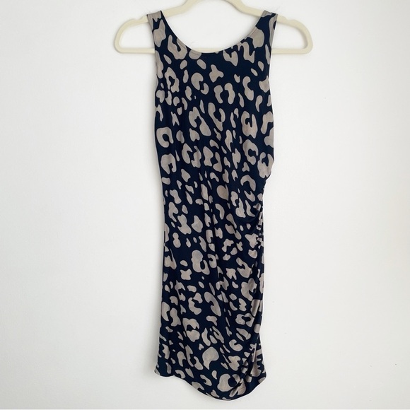 JAYGODFREY leopard animal print silk mini dress zipper back black 6 mob wife - Picture 3 of 13